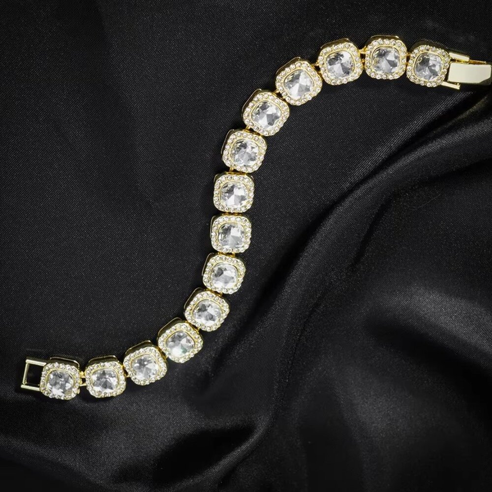 ⭐  8" Iced Out Diamond Bracelet 17.00 Ctw. Chain 13mm Wide 18k Yellow Gold ⭐ - Picture 2 of 5